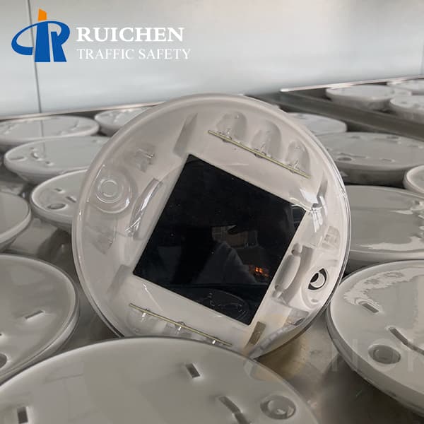 <h3>Half Circle Solar Road Stud For Expressway In USA-RUICHEN </h3>
